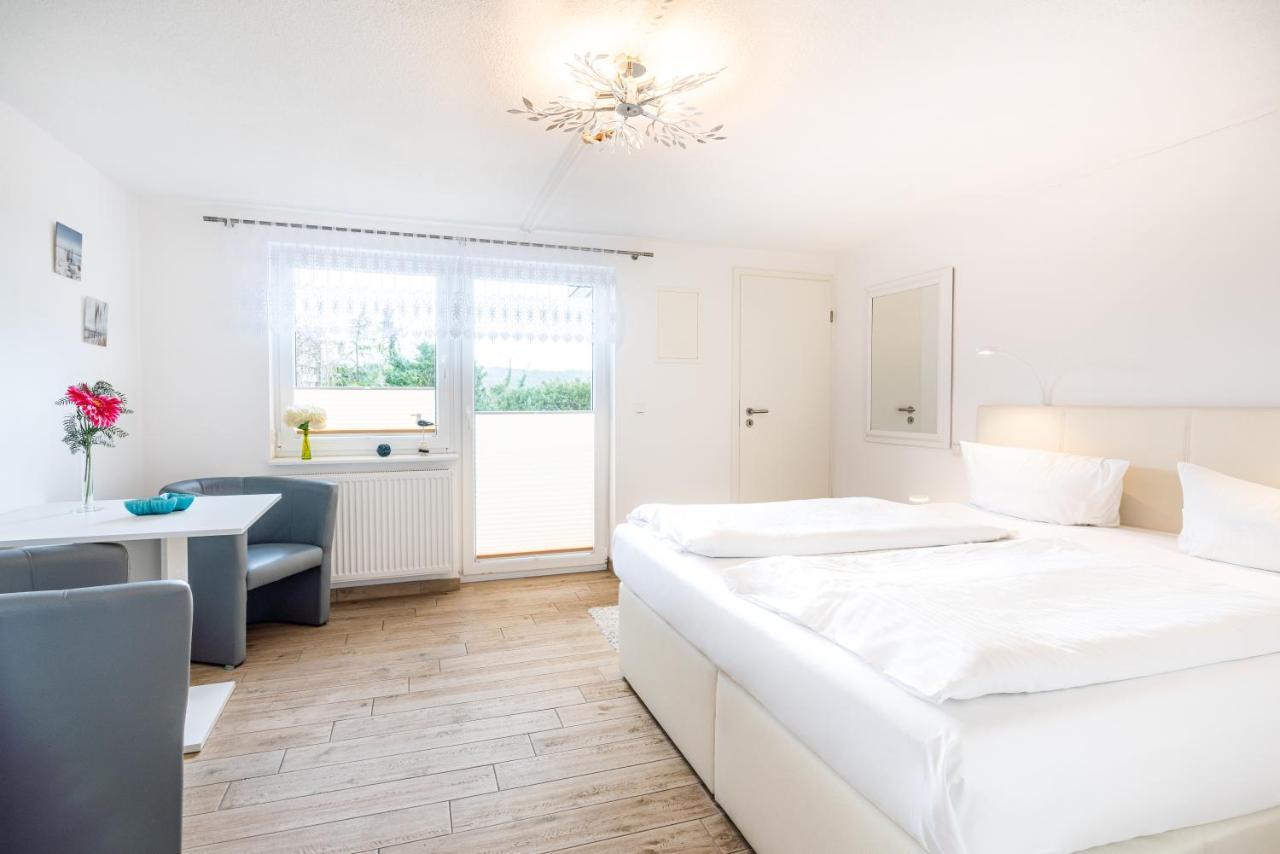 Gaestehaus Schulz Heringsdorf  Exterior foto